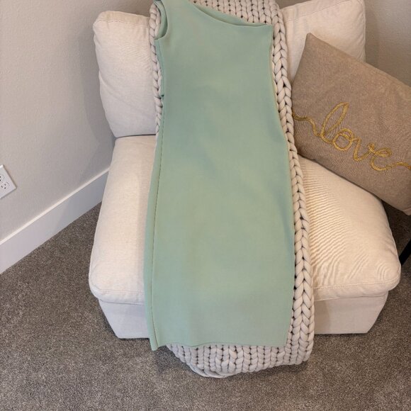 Petal & Pup Nadene One-Shoulder Midi Dress in Mint - Picture 7 of 14